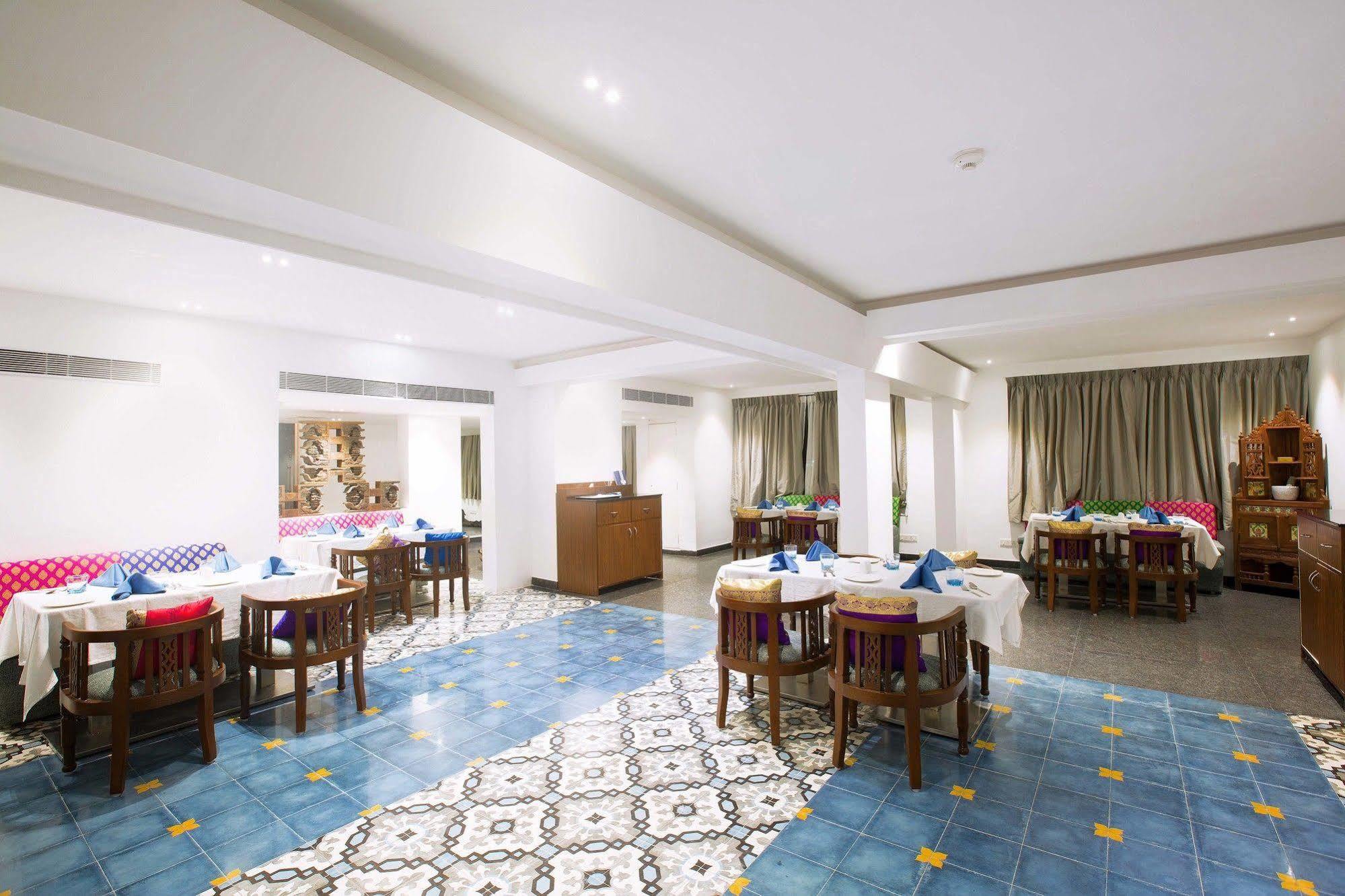 Regenta Central Deccan Chennai, Royapettah Esterno foto
