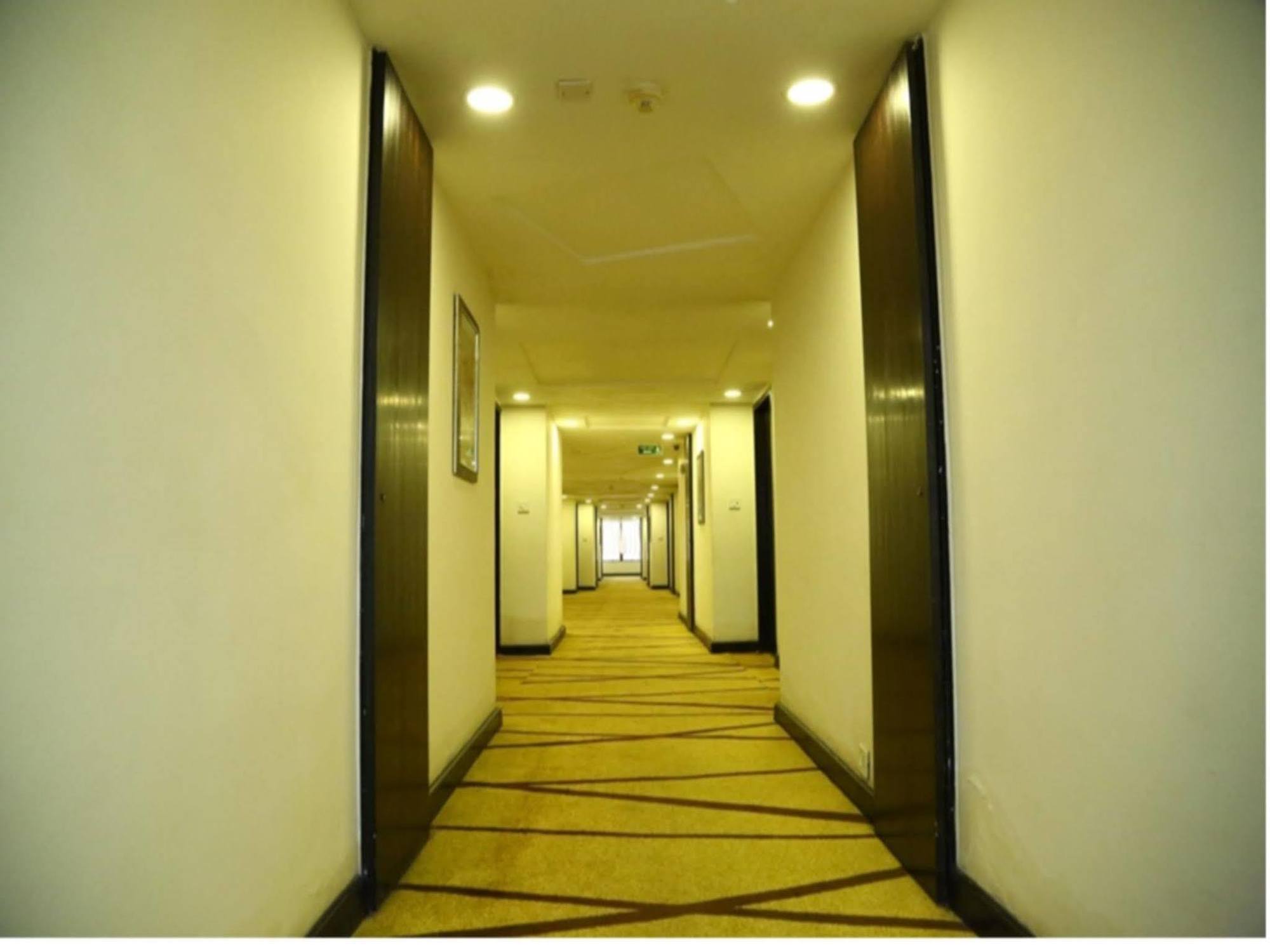 Regenta Central Deccan Chennai, Royapettah Esterno foto