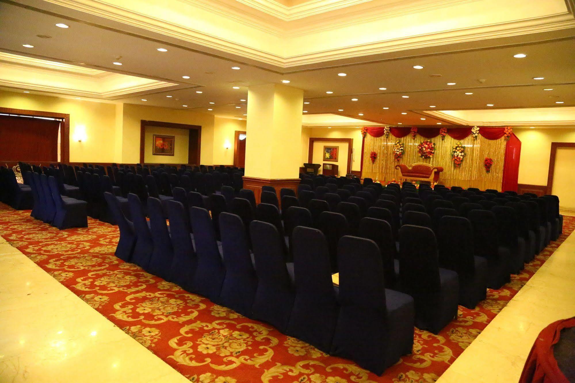 Regenta Central Deccan Chennai, Royapettah Esterno foto